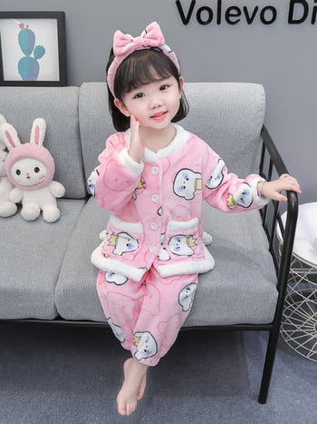 Βελούδινες χειμωνιάτικες πιτζάμες για κορίτσια με πολύχρωμη στάμπα