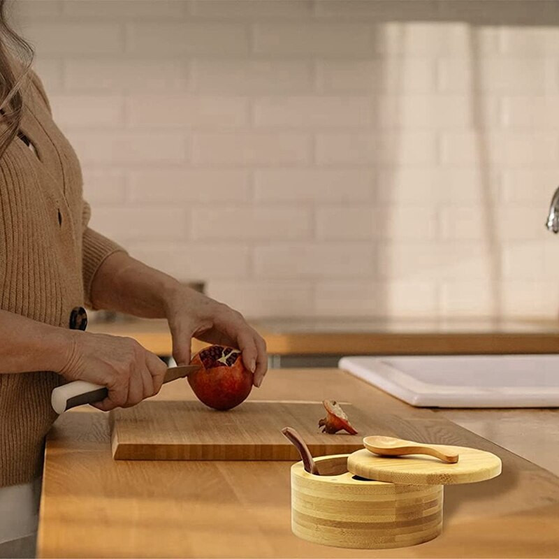 Bambusová krabička na korenie, bambusová soľ, misky na korenie s otočným vekom, lyžica, delená soľnička do kuchyne