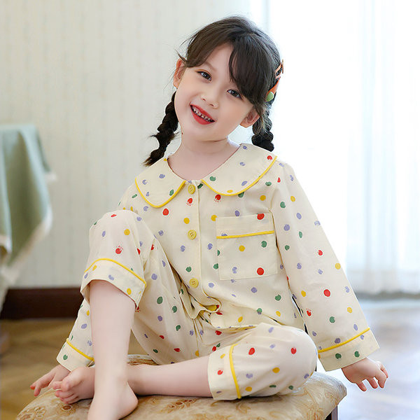 Ležerna dvodijelna pidžama na kopčanje za djevojčice