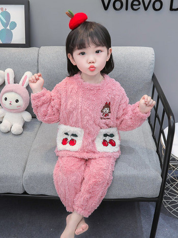 Зимна детска пижама с джобове за момичета