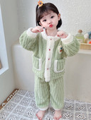 Detské plyšové pyžamo s vreckami - dvojdielne pre dievčatá