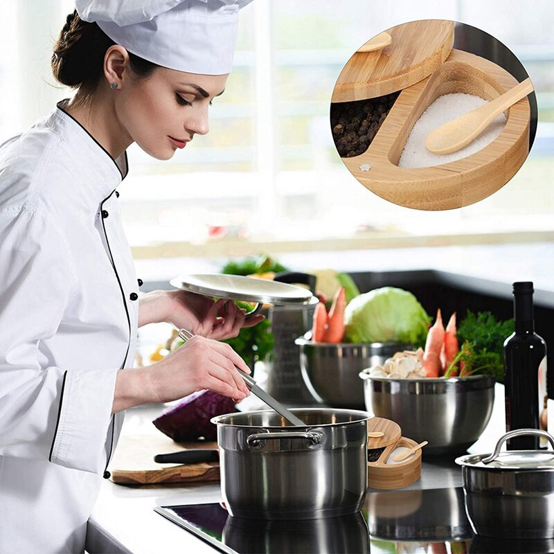 Priehradková bambusová soľnička a korenie s magnetickými otočnými viečkami a 2 kusmi mini bambusových lyžičiek pre kuchynské náradie