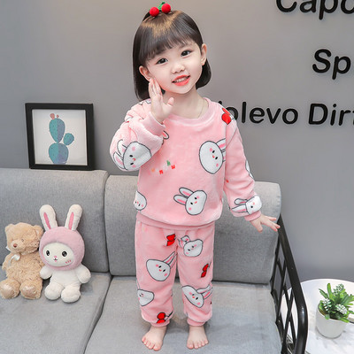 Pyžamo pre dievčatá s oválnym výstrihom