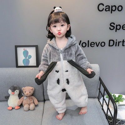 Plyšové pyžamo s 3D prvkom typu romper