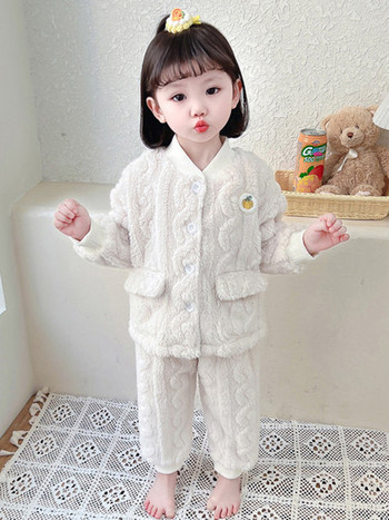 Зимна детска пижама от две части за момичета