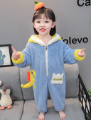 Plyšový pyžamový overal s kapucňou a zapínaním na zips