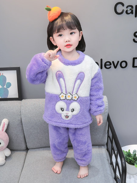 Detské plyšové pyžamo s výšivkou pre dievčatá