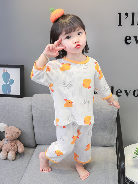 Dievčenská ležérna blúzka a spodné pyžamo