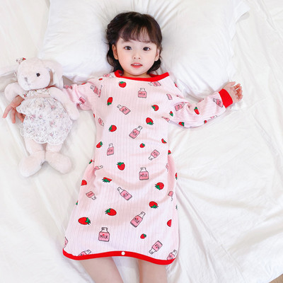 Detské pyžamo pre dievčatá - s oválnym výstrihom