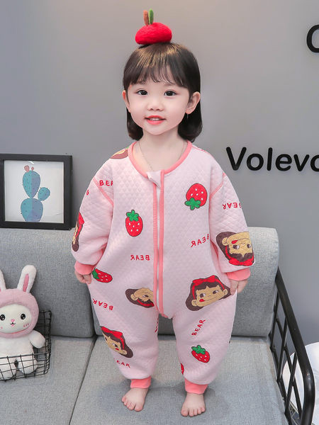 Detské jarno-jesenné pyžamo typu romper so zipsom