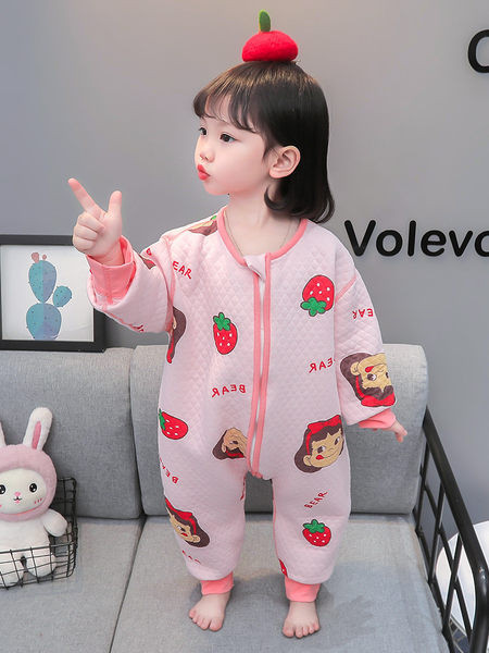 Detské jarno-jesenné pyžamo typu romper so zipsom