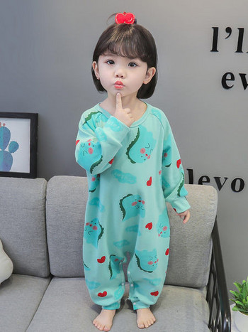 Памучна пижама ромпър с цветна щампа