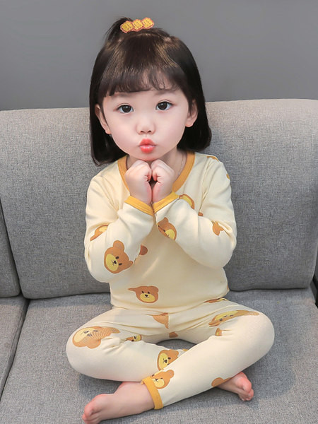 Vaikiška pižama su raštu mergaitėms - dviejų dalių