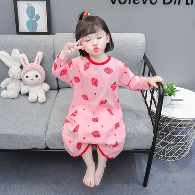 Detský pyžamový overal s farebnou potlačou pre dievčatá