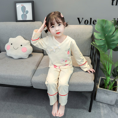 Bavlnené pyžamo s kvetinovým vzorom pre dievčatá