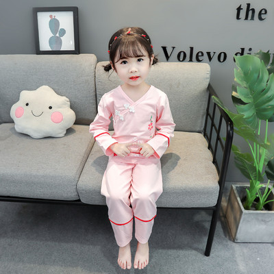 Bavlnené pyžamo s kvetinovým vzorom pre dievčatá