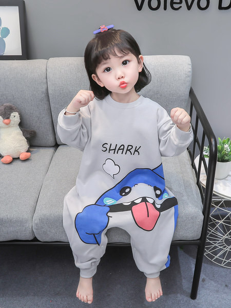 Detské pyžamo pre dievčatá - s aplikáciou a nápisom