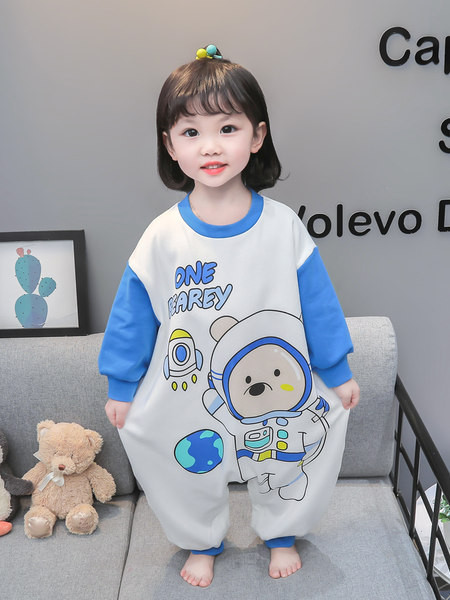 Detské pyžamo pre dievčatá - s aplikáciou a nápisom