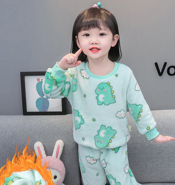 Детска пижама плюш от две части с принт за момичета