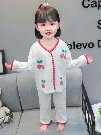 Детска пижама от две части с щампа за момичета