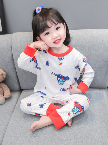 Детска пижама за момичета от две части с надпис