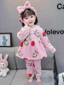 Módne pyžamo pre dievčatá s aplikáciou a výšivkou