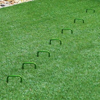 Закрепване Поцинкована стомана Изкуствена тревна поляна Половина зелена Силна градинска вложка за тежки колчета 150x25x3 mm U-образен щифт за трева