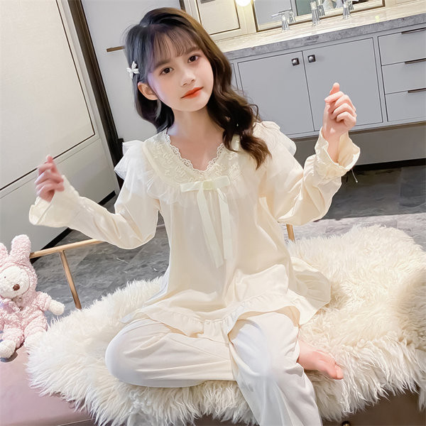 Vaikiška dviejų dalių pižama mergaitėms su kaspinu ir siuvinėjimu