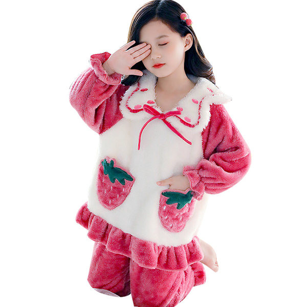 Vaikiškos pliušinės pižamos mergaitėms su 3D elementu