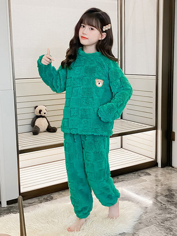 Детска пижама плюш от две части с апликация за момичета