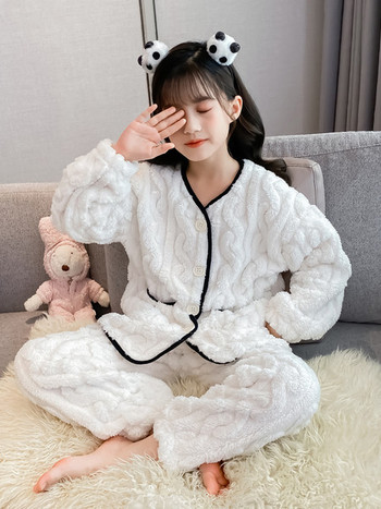 Детска пижама плюш от две части с копчета за момичета