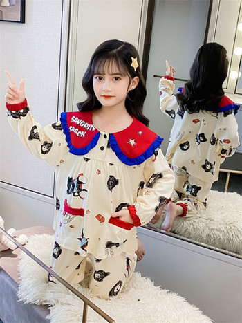Детска пижама от две части с голяма яка и принт за момичета