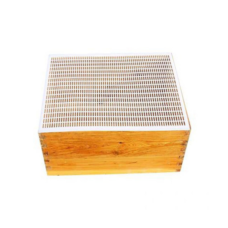 1 ks plastová ochranná doska na včelí úľ, sieťová mriežka, nástroj na včelárstvo, oddelená doska na kráľovský úľ