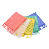 5 ks/sada Izolácia a zavádzacia klietka pre kráľovnú Plastová okrúhla plochá zavádzacia klietka pre kráľovnú