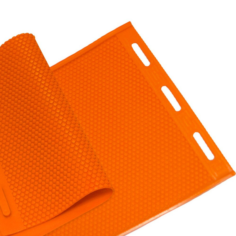 2 ks gumových lisovacích hárkov na včelí vosk, formy na včelárske vybavenie, nástroje na lisovanie hárkov na včelí úľ