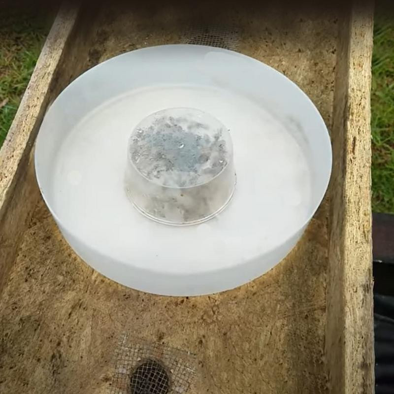 Rýchly podávač pre včely, okrúhly podávač s vrchným podávačom, podávač vody, včelárske nástroje, napájačka pre včelárske potreby, ľahko sa používa