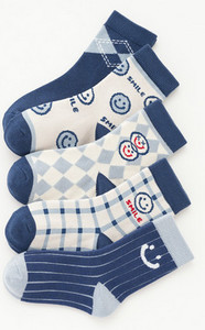 Vaikiški apatiniai berniukams, kojinių tipo, kitokiu raštu