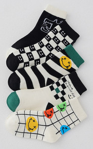 Vaikiški apatiniai berniukams, kojinių tipo, kitokiu raštu