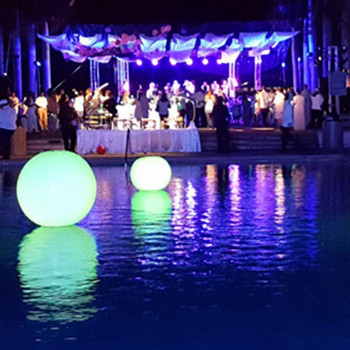 13 цвята LED плажна топка LED Light Up IP67 Водоустойчиви играчки за басейн Топки с дистанционно Jumbo Pool Toys Топки за вода на плувен басейн