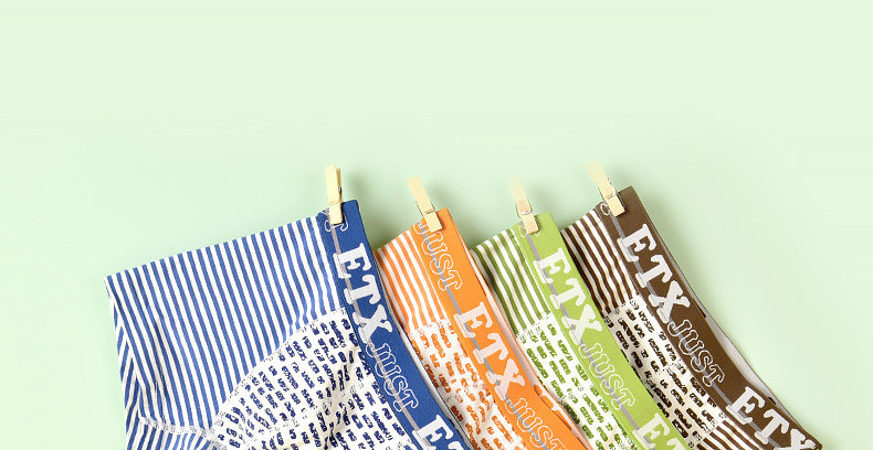 Berniukiški dryžuoti bokseriniai šortai su užrašais