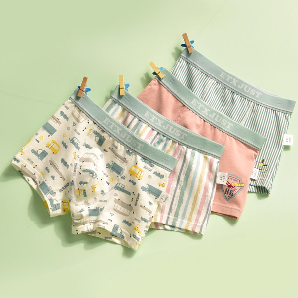 Vaikiškas bokserio apatinių komplektas su skirtingais raštais berniukams