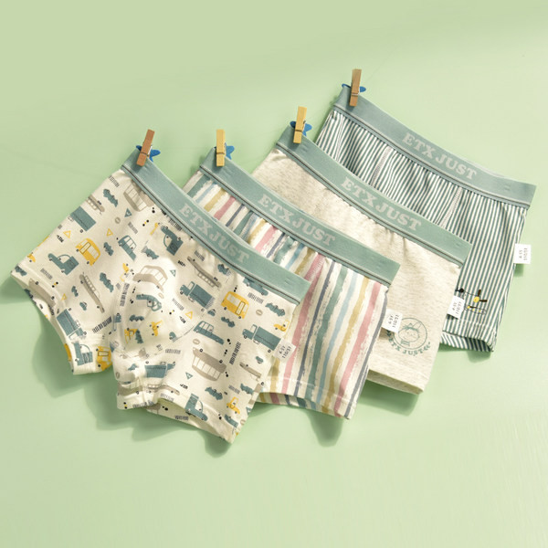 Vaikiškas bokserio apatinių komplektas su skirtingais raštais berniukams