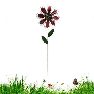 Kovový veterný mlyn, záhradné veterníky, dúhové farebné kvety, veterný mlyn, záhradná dekorácia, veterný mlyn, trávnik, krajina