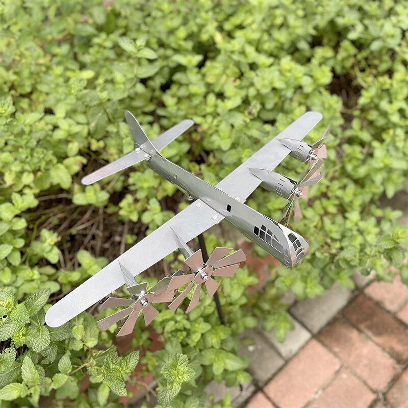 Superfortress Model Veterná rotácia Domáca dekorácia Lietadlo Zvonkohry Kovový veterný mlyn Nádvorie Umenie Remeslo Záhradná dekorácia Vonkajšia