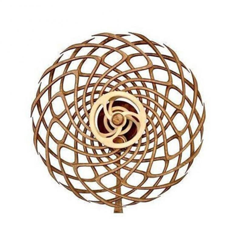 Sculptură cu energie cinetică rotativă 3D Ornamente pentru moara de vânt Modele geometrice Ornamente pentru moara de vânt Moara de vânt din lemn