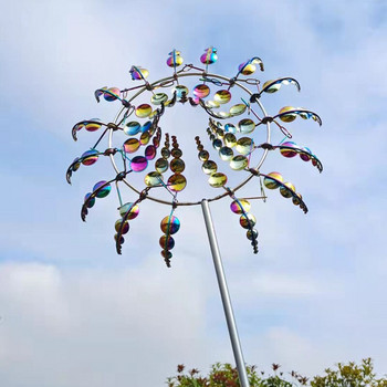 Външна магическа метална вятърна мелница Мощна въртяща се скулптура Творческо градинарство Външна градинска декорация Вятърна мелница Дворна морава