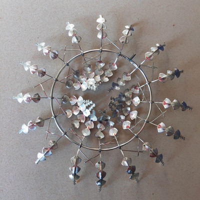 Unikátny a magický kovový veterný mlyn, automatický výklopný, vonkajší 3D veterný mlyn, zberače vetra, rozmetadlá, záhradná dekorácia na trávnik