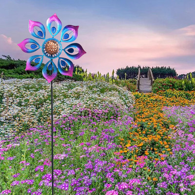 Veterný mlyn s kolíkovou sochou dekorácia pre záhradný dvor