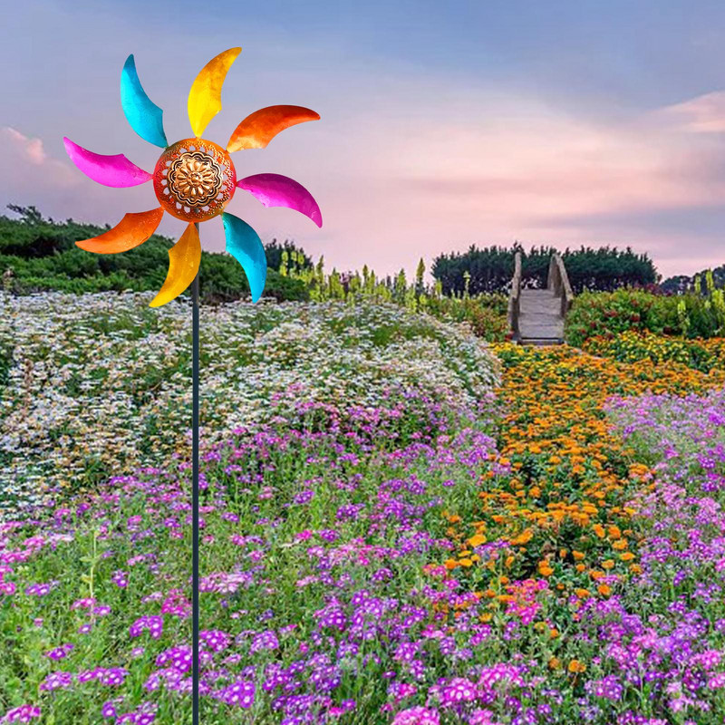 Veterný mlyn s kolíkovou sochou dekorácia pre záhradný dvor