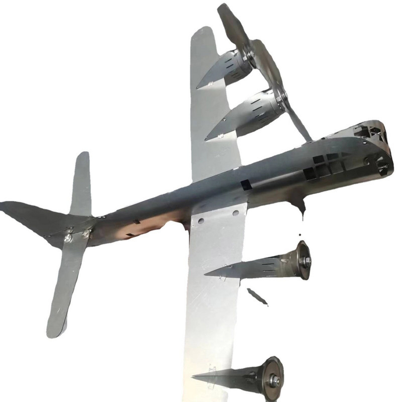 Kreatívny veterný mlyn B-29 Super Fortress, kovový veterný mlyn, skvelá dekorácia pre vonkajšiu záhradnú sochu, 3D lapač vetra.